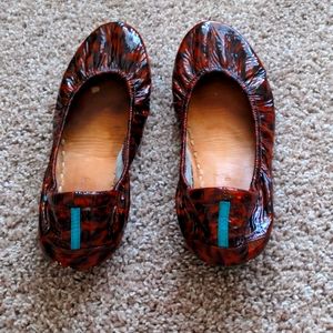 Tieks 9 tortoise shell patent